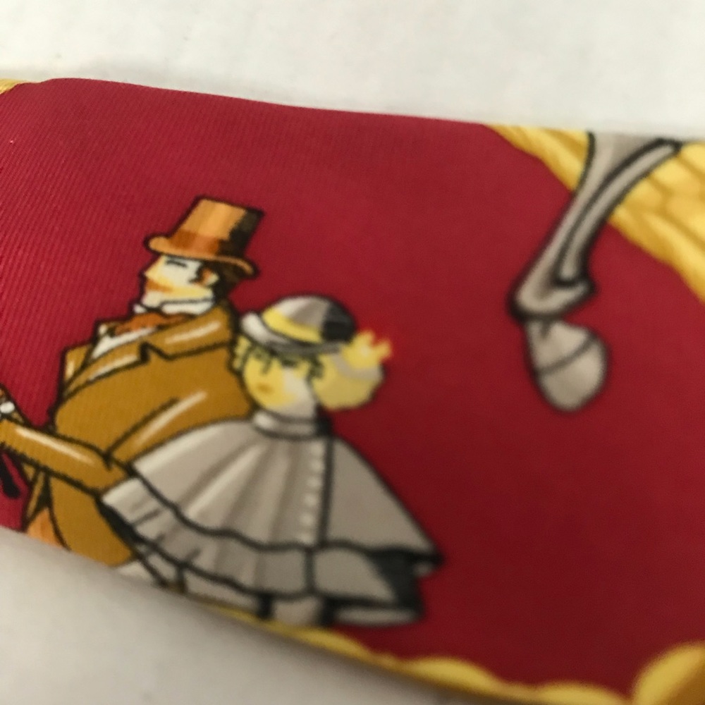 HERMÈS Tie Rare Silk Horse Carriage People Bicycle Chain Red Yellow - Picture 2 of 16